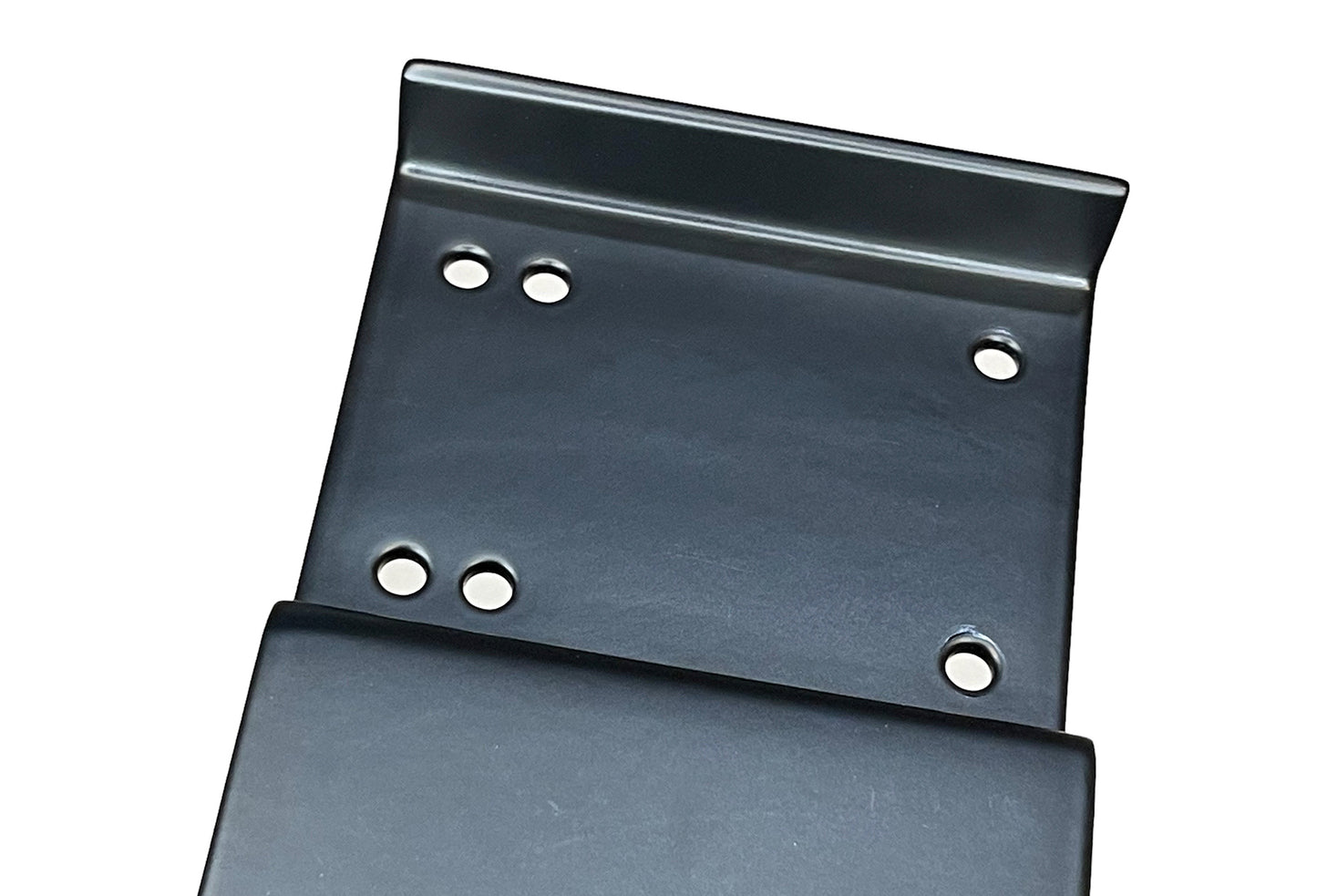 PIVOTING SKATE HANGER