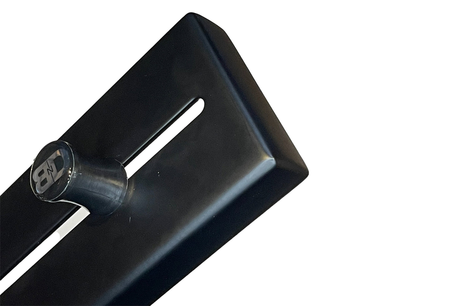PIVOTING SNOW HANGER